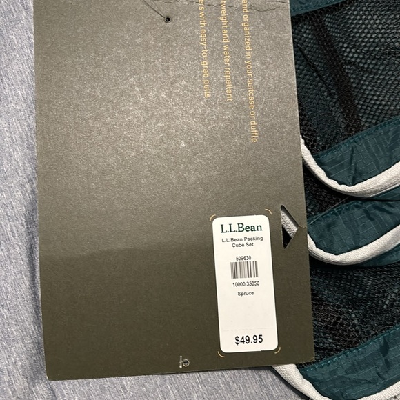 L.L. Bean Packing Cube and Zip Pouch Set - Picture 4 of 5